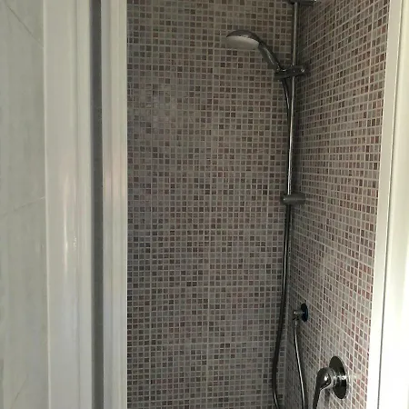 Aussie Dream House *