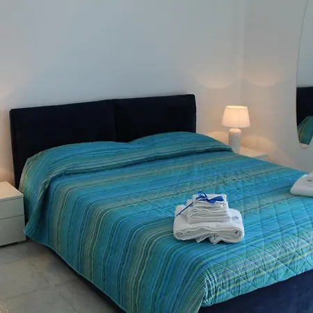 Aussie Dream House *